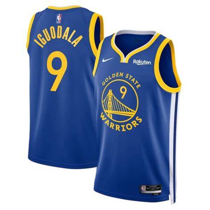 Andre Iguodala Contract Warriors Headline News 4382ug