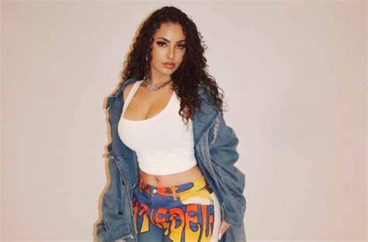 Ash Kaash Wiki Age Height Weight Net Worth Bollywood Fever