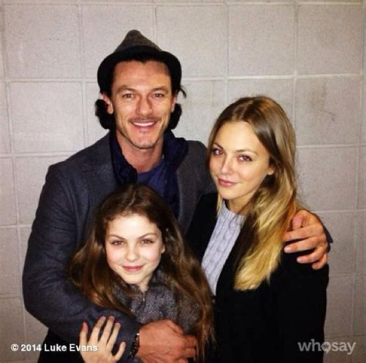 bard his daughter LUKE EVANS (Bard) TOOK HIS ONSCREEN DAUGHTERS TO A