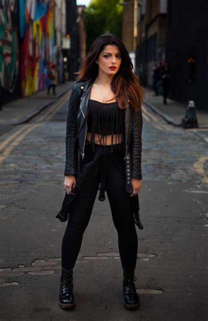 Bebe Rexha Height, Weight, Age and Body Measurements