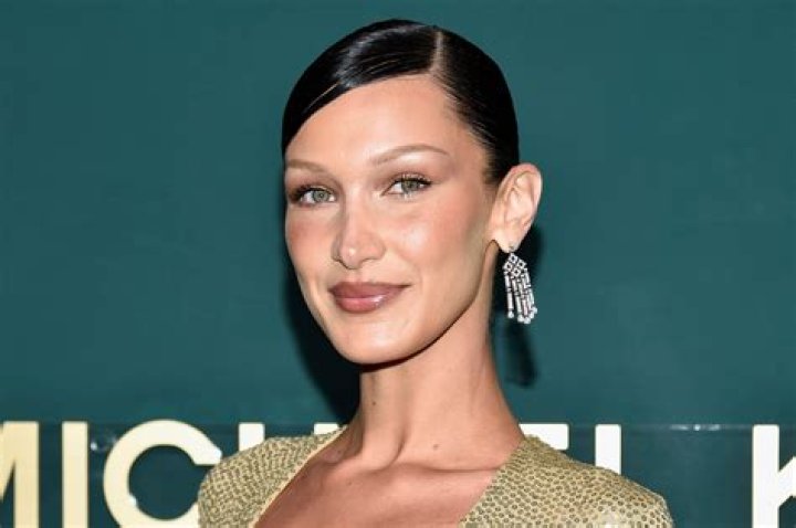 Bella Hadid Net Worth, Bio, Wiki, Age, Height, Dating, Boyfriend, Family
