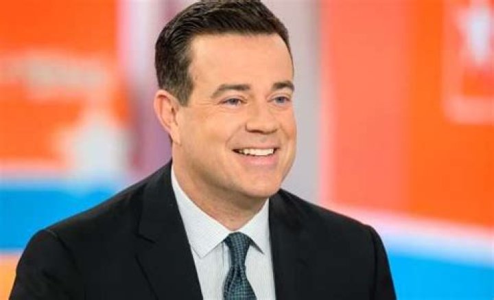 Carson Daly Age, Net Worth, Wife, Family, Height and Biography (Updated