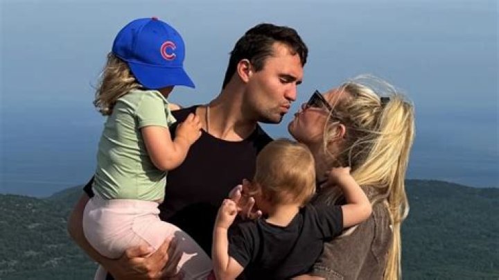 Charlie Kirk Bio, Net Worth 2023, Age, Wife, Height