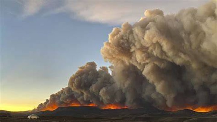 Colorado Fire Grows By Over 100,000 Acres In 1 Day, Hits Rocky Mountain