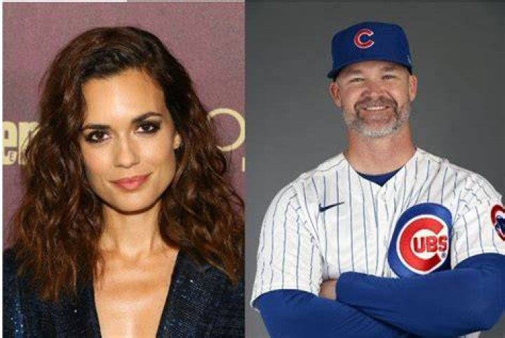 Cubs manager David Ross dating Chicago Med actress Torrey Devitto WGNTV