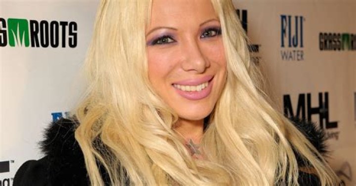 Daisy De La Hoya Net Worth 2023 Base Discovery