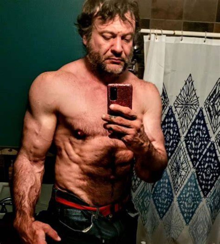 Devon Larratt armwrestler biography, height / weight, training