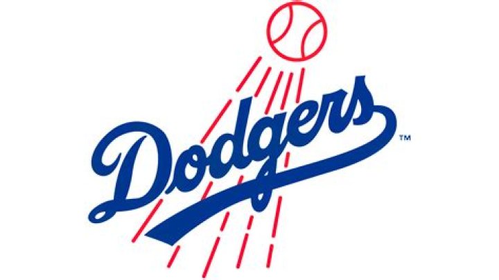 Dodgers' Trayce Thompson hitting RBI double made his brother NBA star
