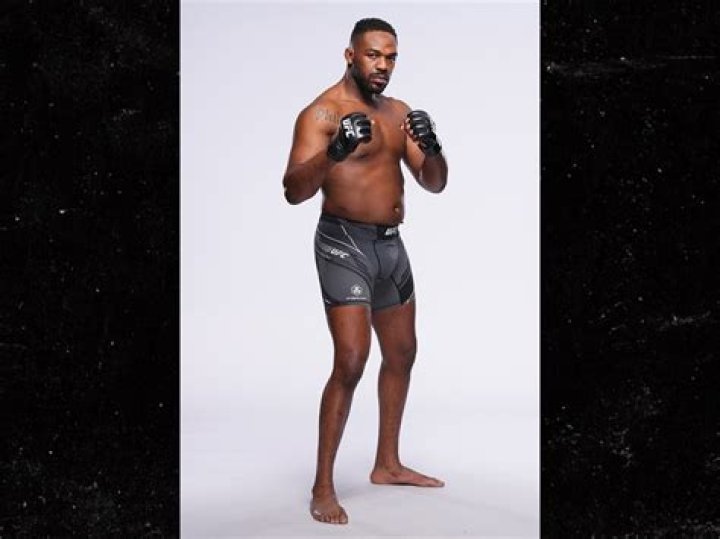 Does Jon Jones have a wife, who is Jessie Moses? Relationship explored