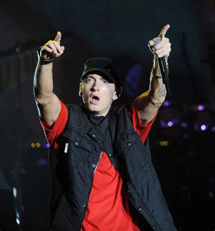 Eminem Height How Tall is The American Rapper? Hood MWR
