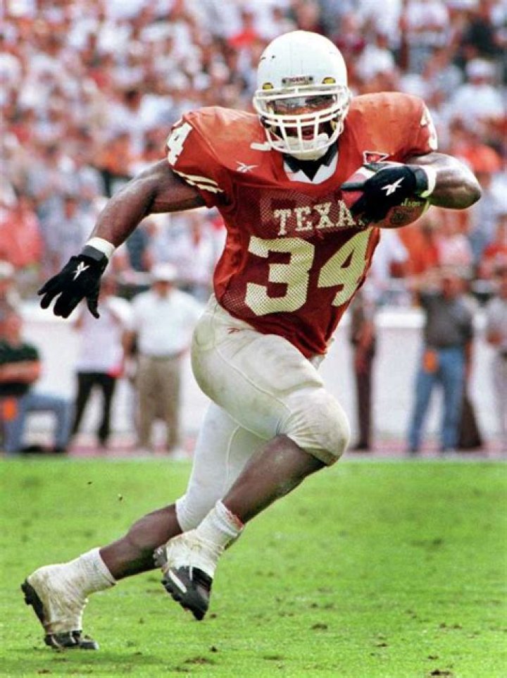 Former UT star Ricky Williams retiring from NFL
