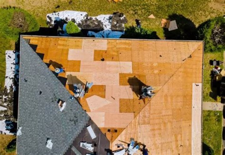 How Does Roof Replacement Work With Insurance