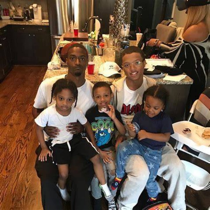How many kids does Kirk Cousins have? Meeting the Cousins family