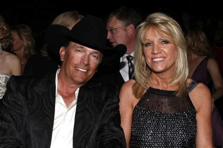 How old is Norma Strait? Age, Strait&rsquo;s Wife, Children, Family