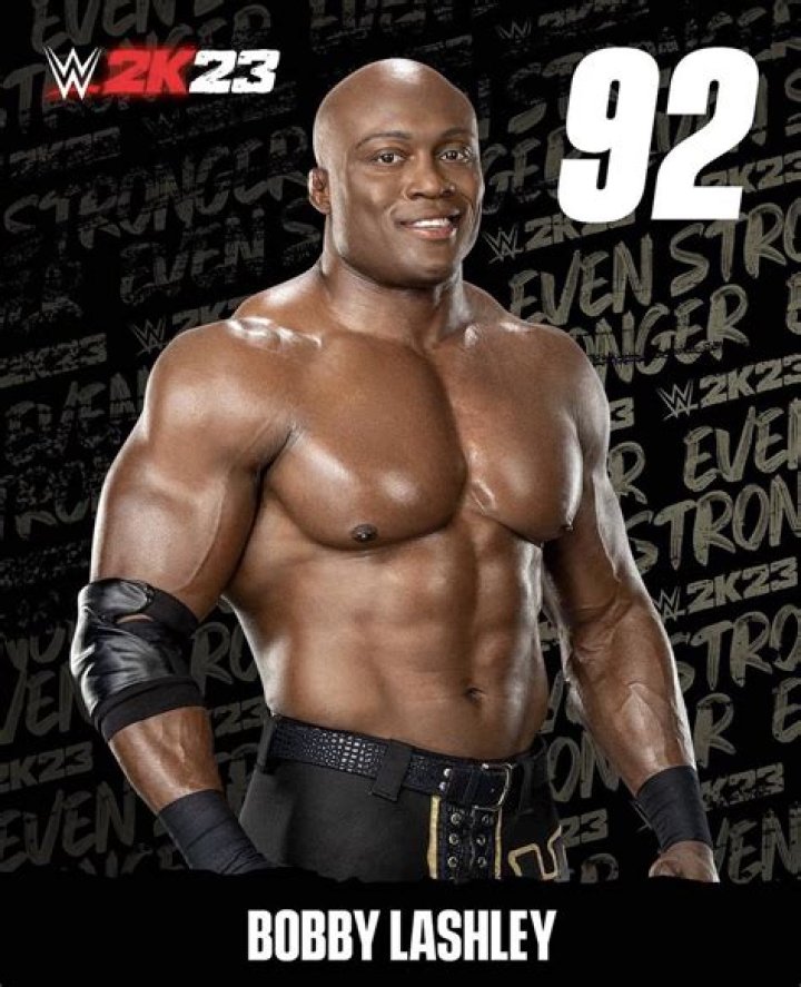 How tall is Bobby Lashley