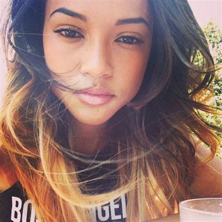 How tall is Karrueche Tran