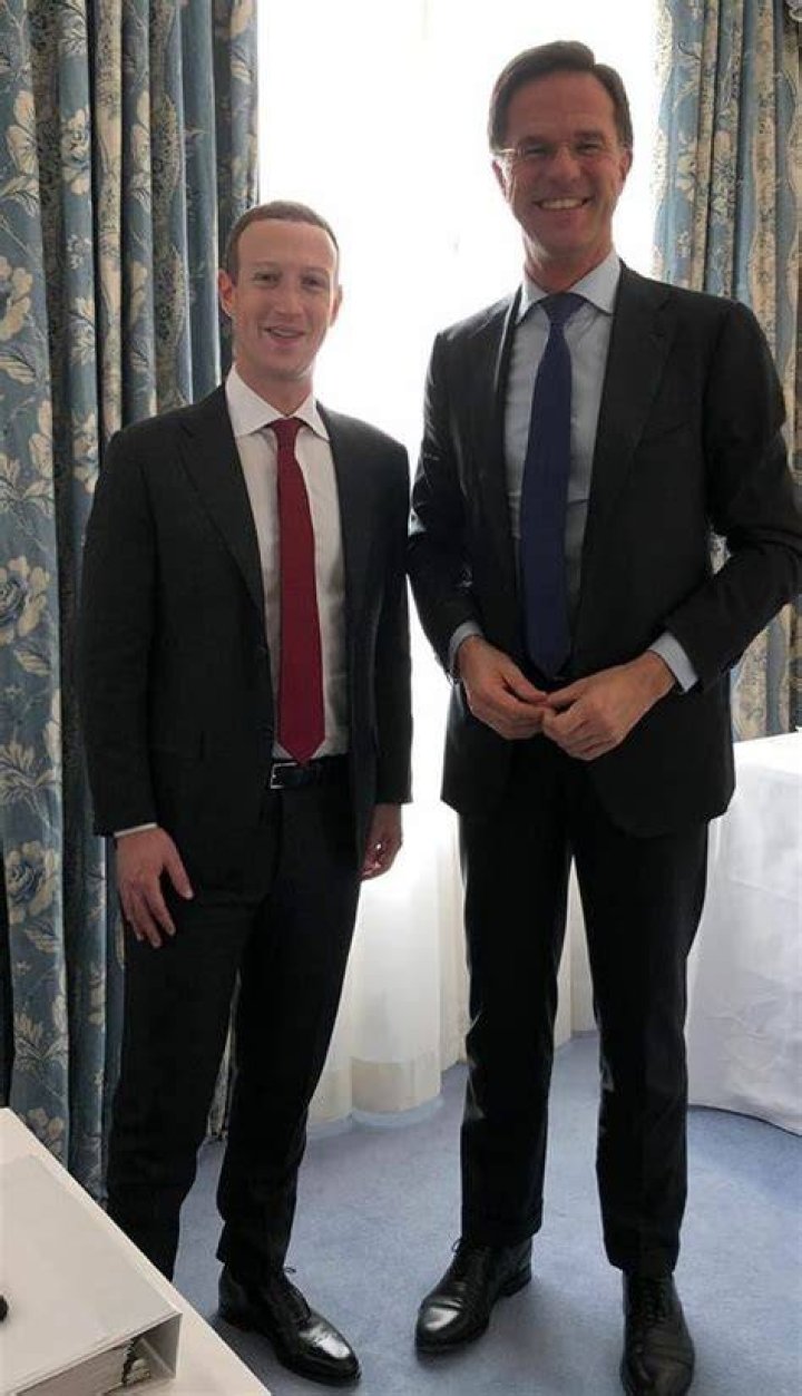 How tall is Mark Zuckerberg? Height of Mark Zuckerberg CELEBHEIGHTS™