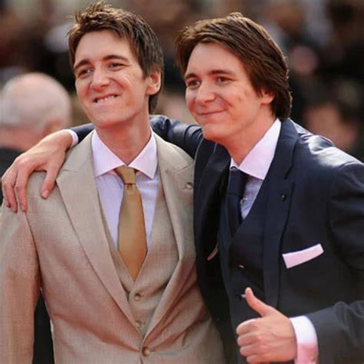 How tall is Oliver Phelps