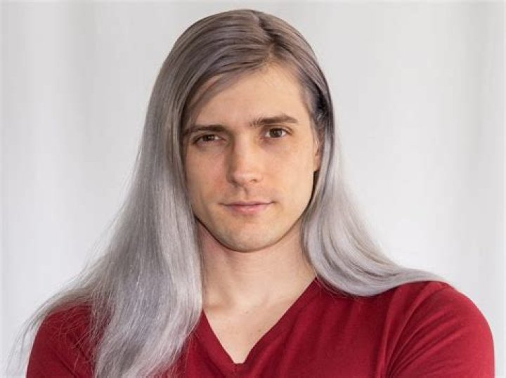 How Wes Johnson Went From Smosh Games to Streaming Solo Programming