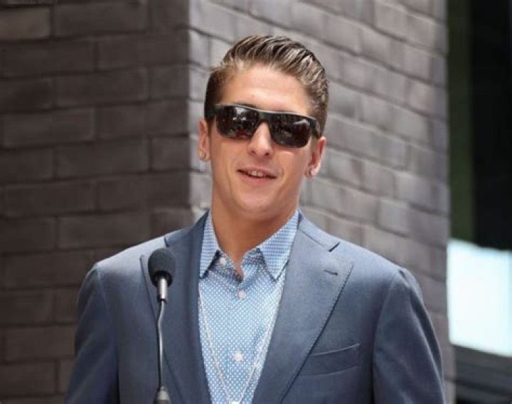 Hunter Fieri Bio, Wiki, Net Worth, Dating, Girlfriend, Age, Height