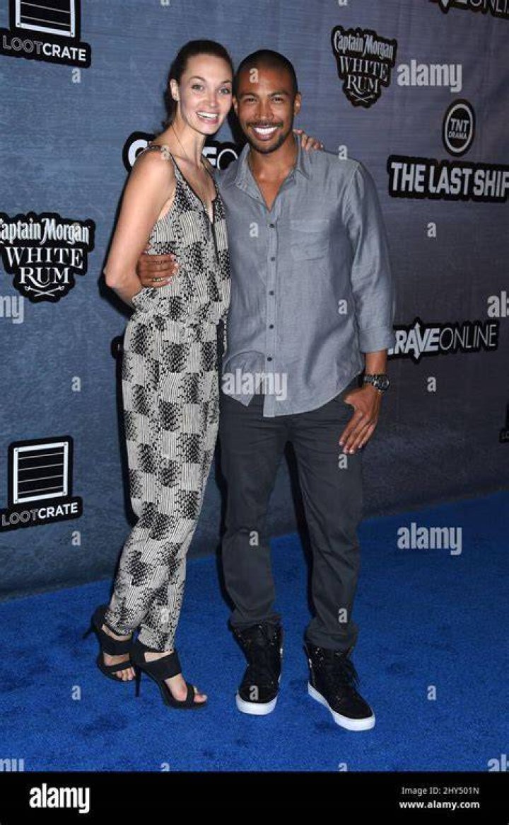 Is Charles Michael Davis Married To His Wife? More On Dating Life