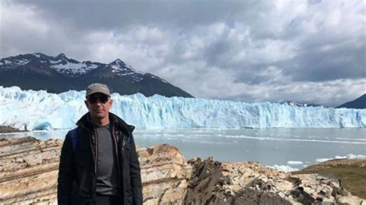 Jeff Bezos Height (With Visual Comparison) Heartafact