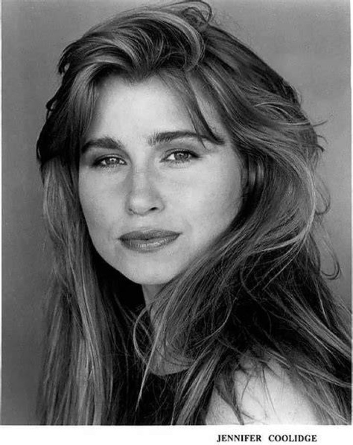 Jennifer Coolidge Net Worth, Biography, Body Measurements, Bra Size