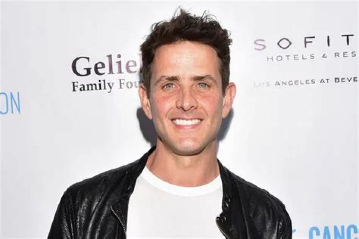 Joey McIntyre Bio Wiki, Net Worth, Wife, Father, Married, Girlfriend