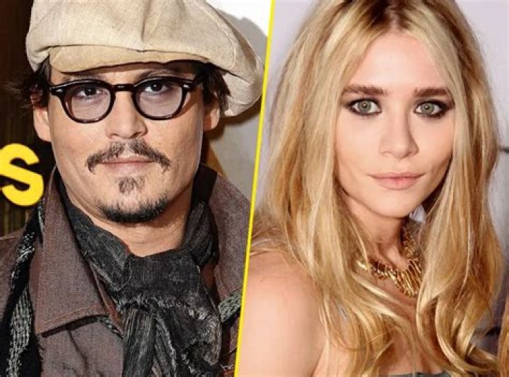 Johnny Depp En couple avec Ashley Olsen