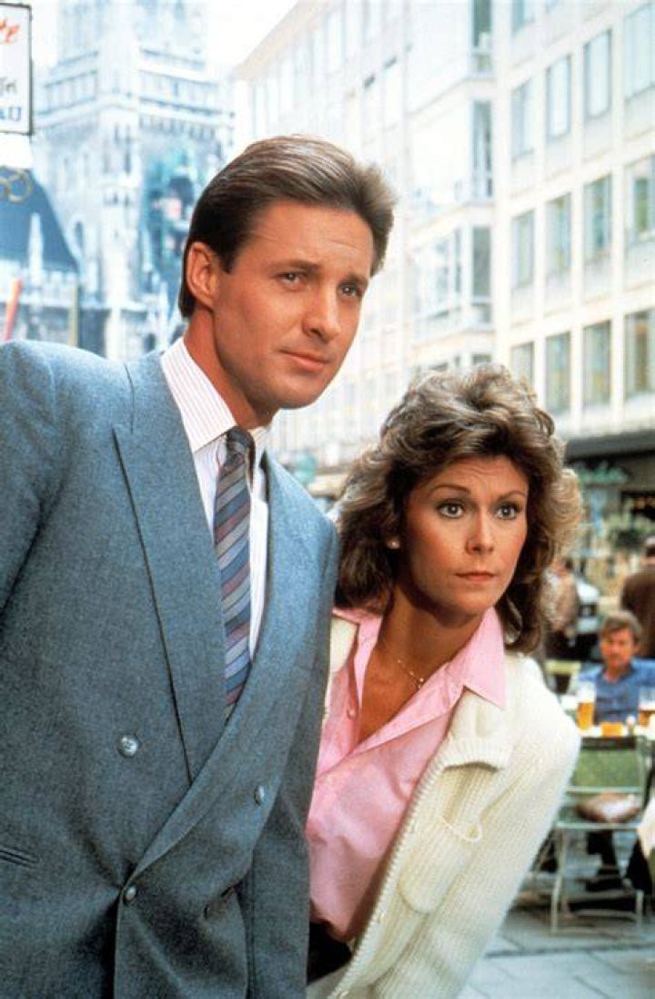 Kate Jackson, Bruce Boxleitner, Warm Fuzzies, Scarecrow, Best Sellers