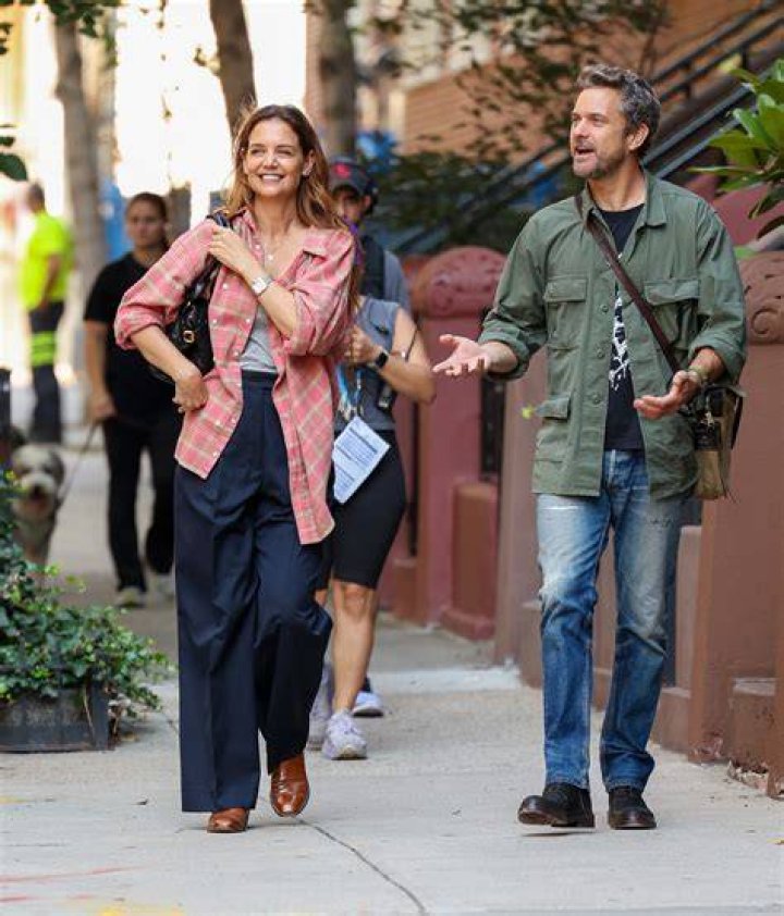 Katie Holmes' Height, Weight, Bio, Measurements & More