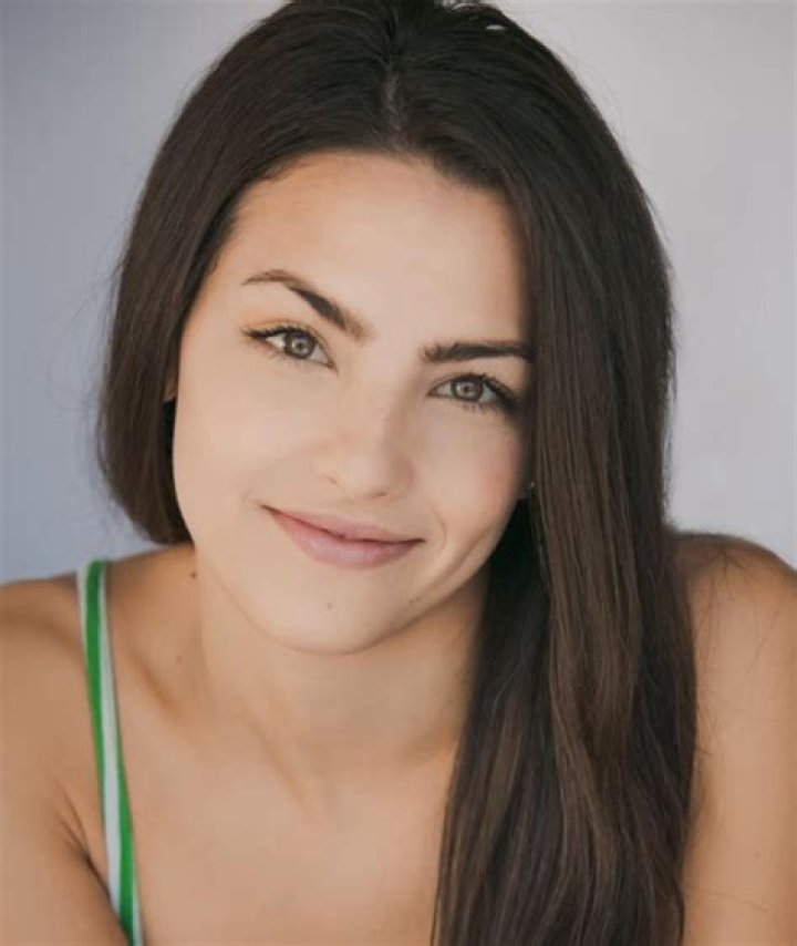 Kayla Compton Films, Biographie et Listes sur MUBI