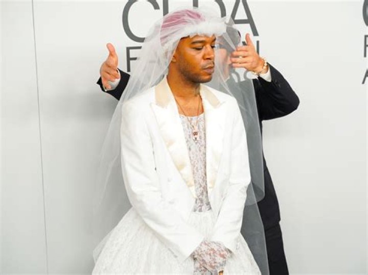 Kid Cudi Wore a White Lace Wedding Dress on the CFDA Awards Red Carpet
