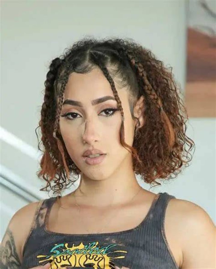 Kira Perez Wiki, Bio, Age, Birthday, Height, Career, Photos & more