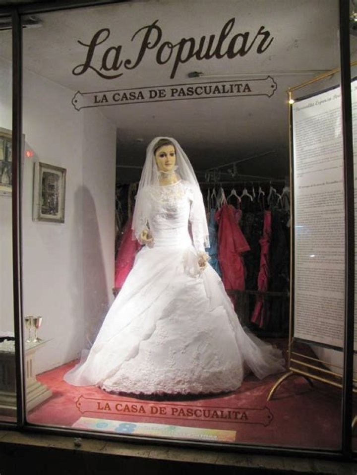 La Pascualita, The Corpse Bride Amusing