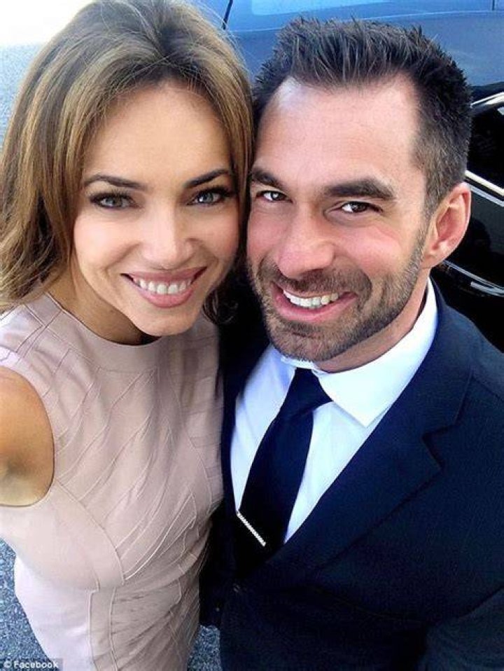 Lisa Robertson Dating Eric McGee; Know about their Relationship