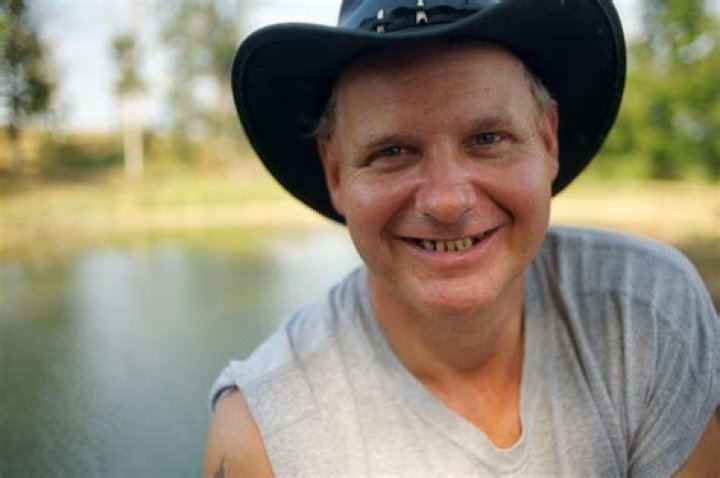 ‘Turtleman’ Ernie Lee Brown gets civilized at restaurant