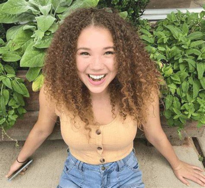 Madison Haschak Bio, Wiki, Age, Height, Weight, Boyfriend, Family & Net