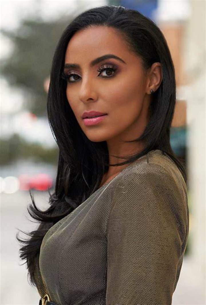 Meet Dr. Amira Ogunleye Voyage MIA Magazine Miami City Guide