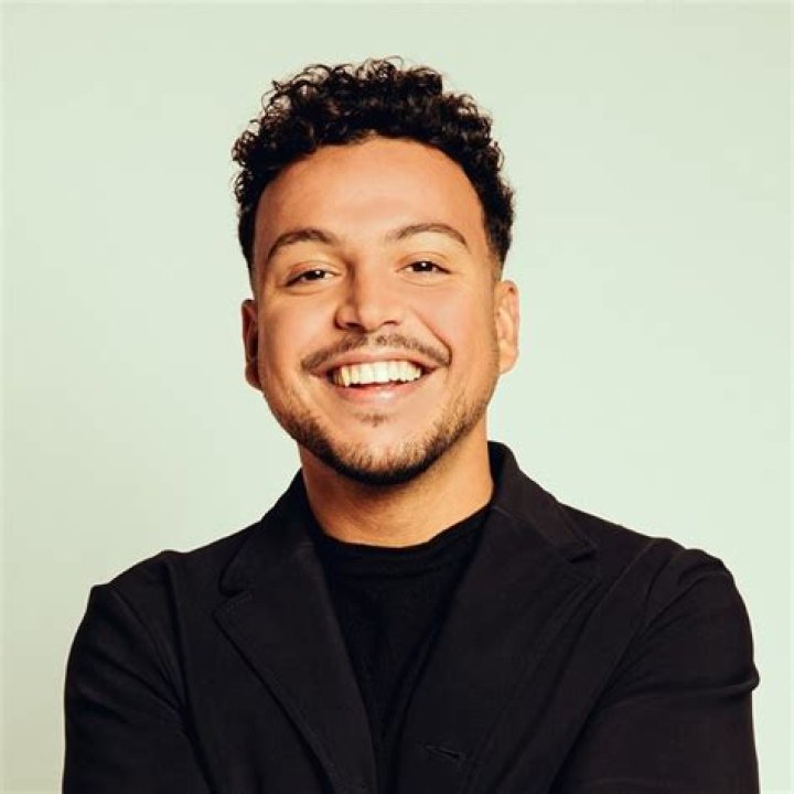 Mehdi Bousaidan Mehdi Bousaidan