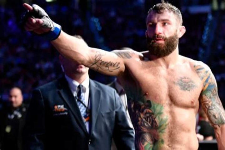 Michael Chiesa's girlfriend Kelsi Burger (Bio, Wiki)