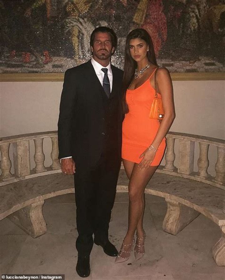 Model Lucciana Beynon parties with superfit Max Wyatt in Miami Daily