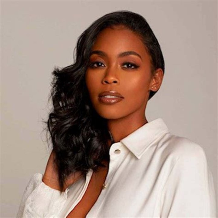 Nafessa Williams Biography Net Worth, Age, Parents, Height, Movie