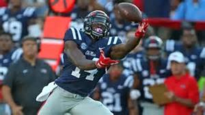 Ole Miss wide receiver D.K. Metcalf runs an official 4.33 40yard dash