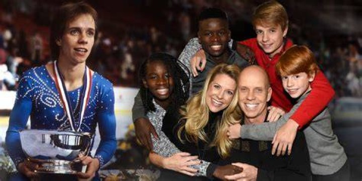 Olympic legend Scott Hamilton speaks on figure skating, family
