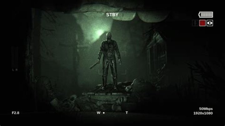 Outlast 2 watch the first 10 minutes of gameplay and some startling