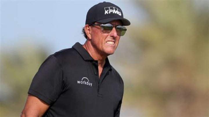 Phil Mickelson's radical weight loss approach that lost him 25 pounds