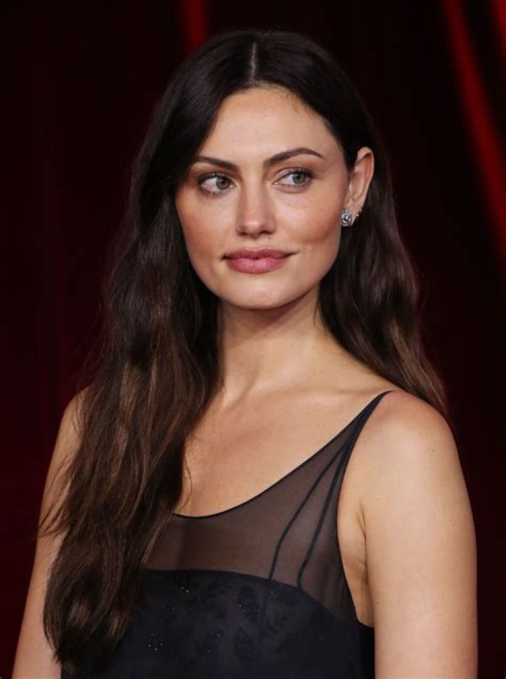 Phoebe Tonkin Phoebe Tonkin