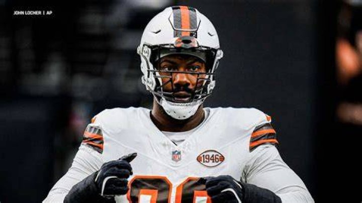 Pro Bowl Selection (2019, 2020), Carmelo-maika