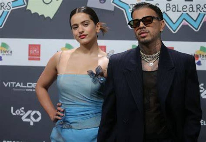 Rosalia and Rauw Alejandro Pull Back the Curtain on &lsquo;RR&rsquo; Rolling Stone